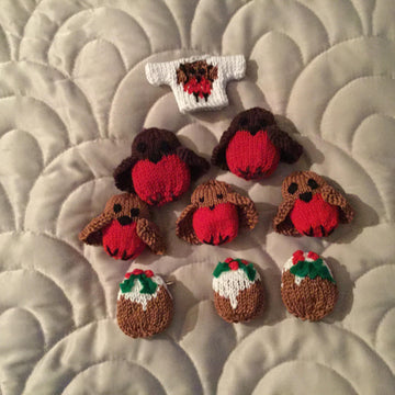 Twelve mini knits of Christmas