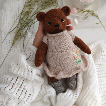 Teddy bear knitting pattern