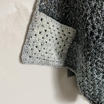 Cathy Mesh Pocketed Shawl