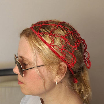 Triangle head scarf