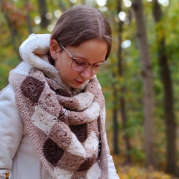 Gingham Triangle Shawl