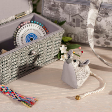 Hobbygift in The Garden Mouse Pincushion
