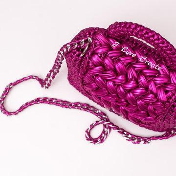 Bag with puff stitch flap