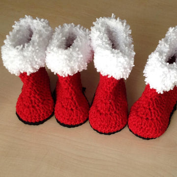 Santa Baby Bootie & Hat Set N 333