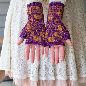 Rune Charm MItts