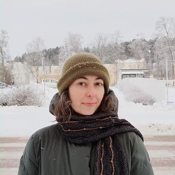 December Garland Scarf