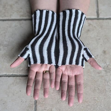 Gwen Mitts