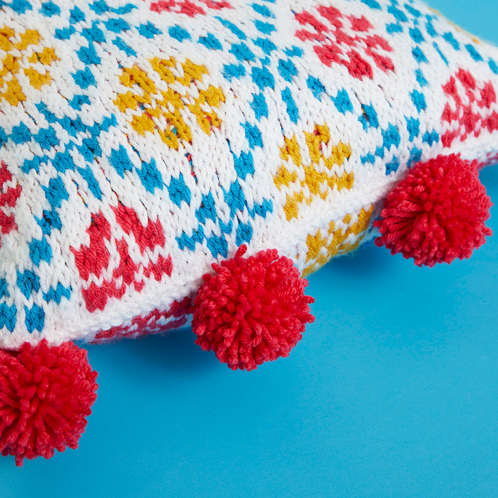 "Fizzy Flower Cushion" - Free Cushion Knitting Pattern For Home in Paintbox Yarns Simply Chunky by Paintbox Yarns