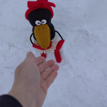 Crow knitting pattern