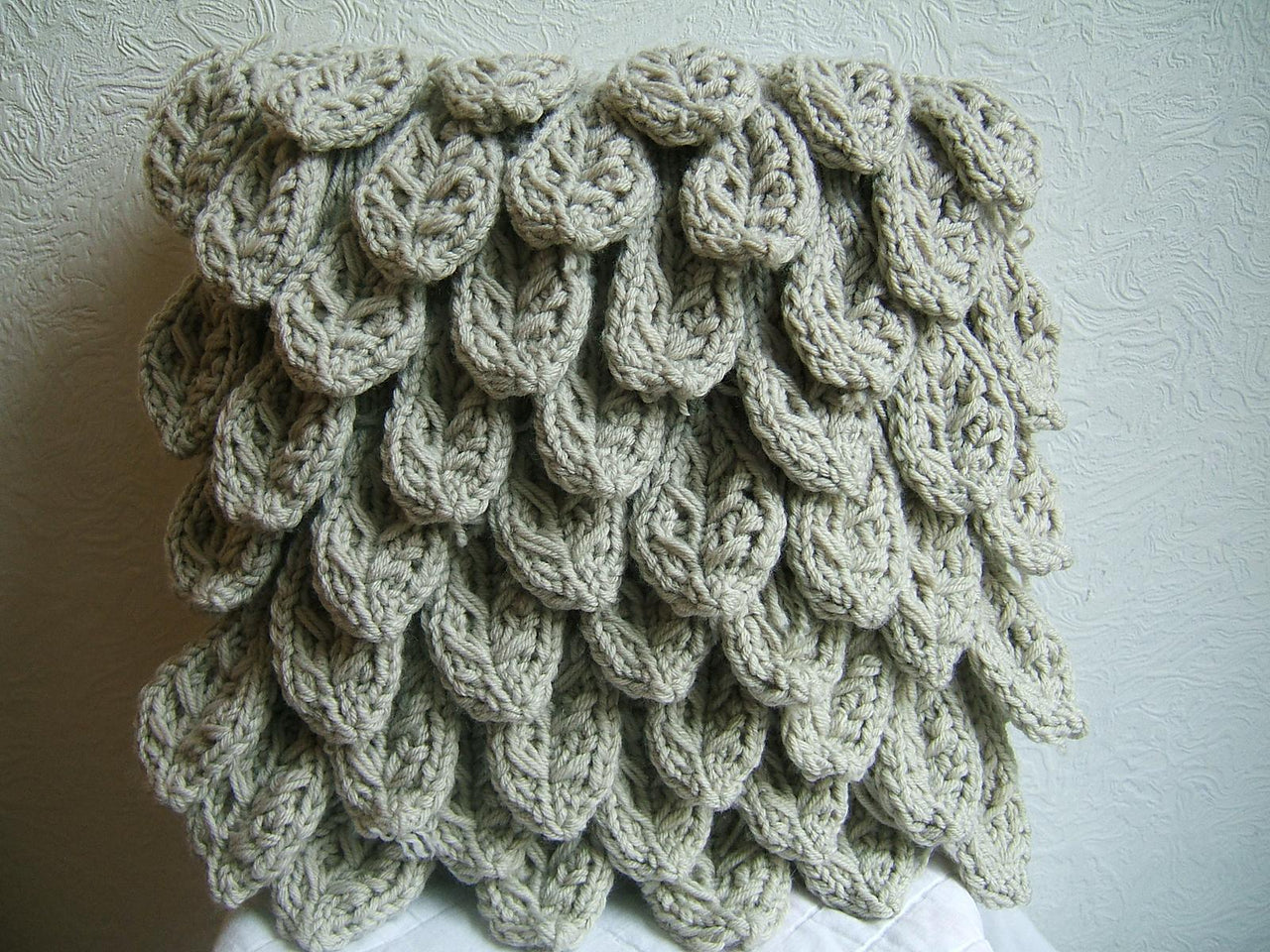 Leaf Tab Cushion Cover