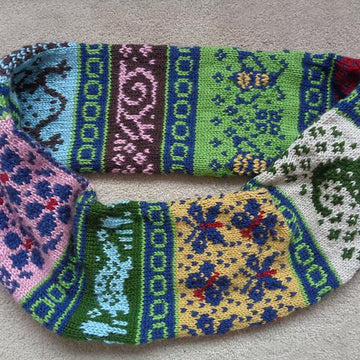 Symbiosis  cowl