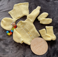 Lark Unisex Baby Set Knitting Pattern 3-18 months approx