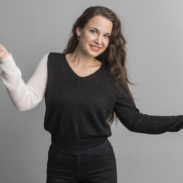 Alpaca sweater in 2 colors