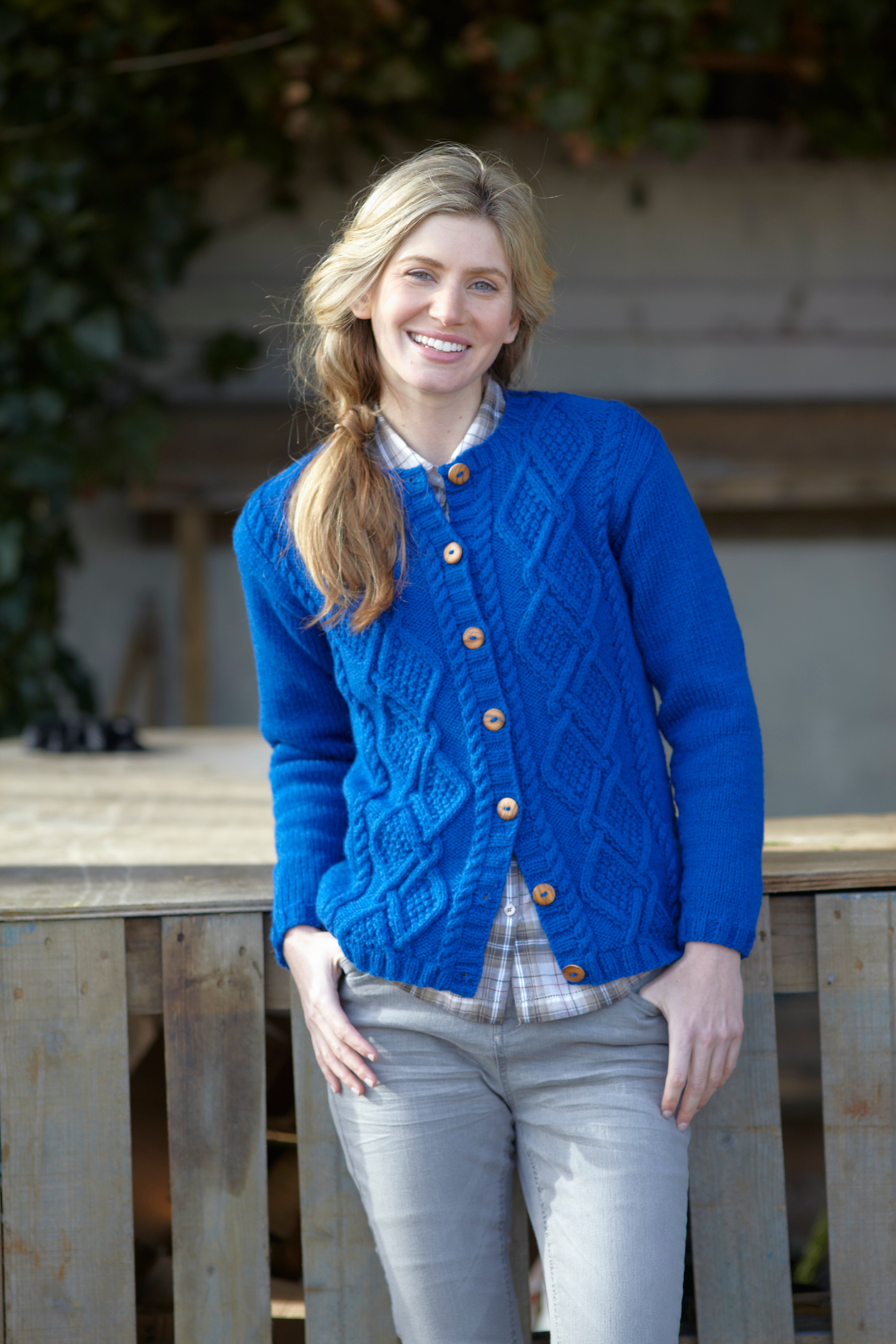 Aran Knits by Sirdar