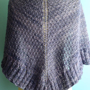 Lilac in the wind Shawl