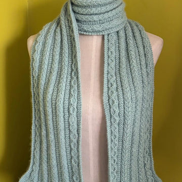 Garter and Gulls Scarf