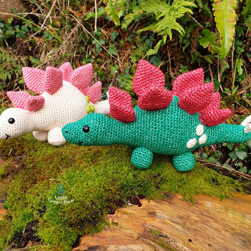 Stan the Stegosaurus - UK Terminology - Dinosaur Amigurumi