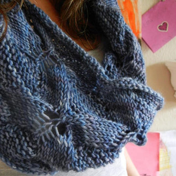 Hydrangea Cowl