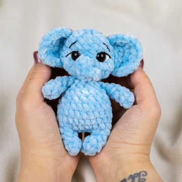 Elephant amigurumi