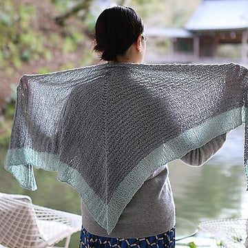 Up right shawl