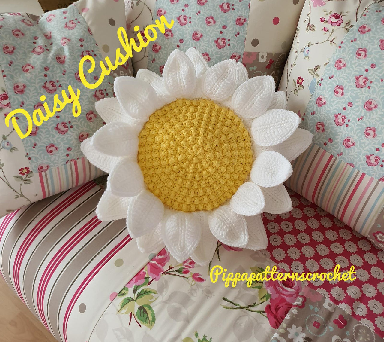 Daisy Cushion