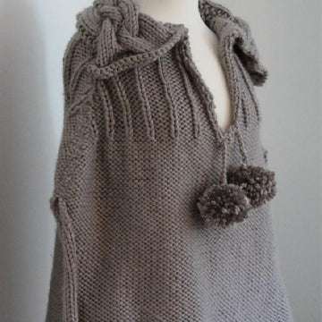 Cable Collared Cape