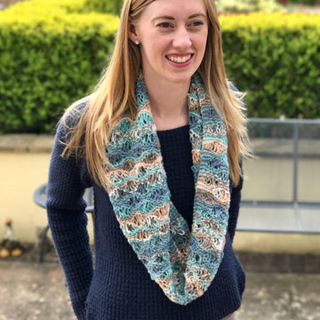 Aphroditia Lace Cowl Infinity Scarf in Sirdar Crofter DK