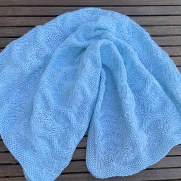 Wave and Flow Blanket