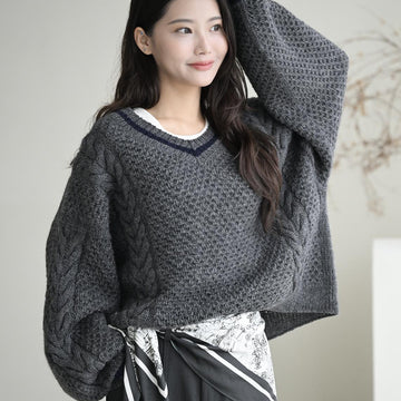 Miula Sweater