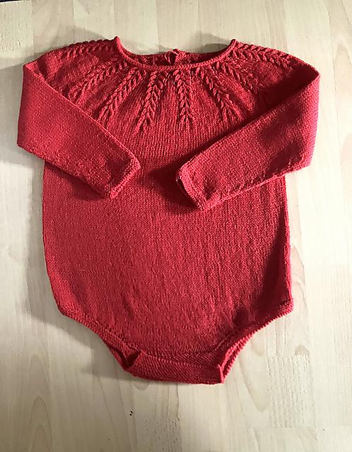 Little Leaf Onesie - Pdf & Video tutorial
