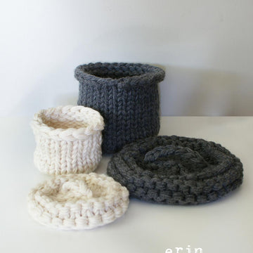 Chunky Knit Lidded Baskets (homdec012)