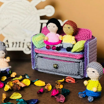 Amigurumi Sofa Bed