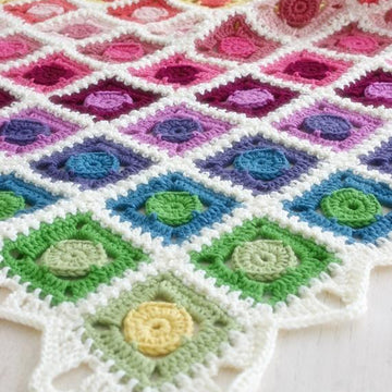 Circle Takes the Square Blanket