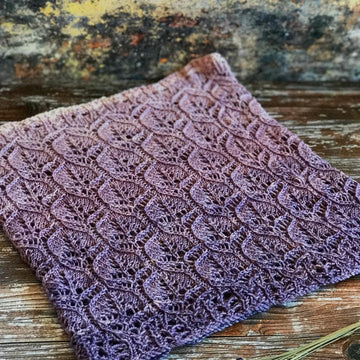 Daylight Savings Cowl