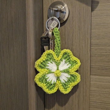 Crochet Lucky clover keychain