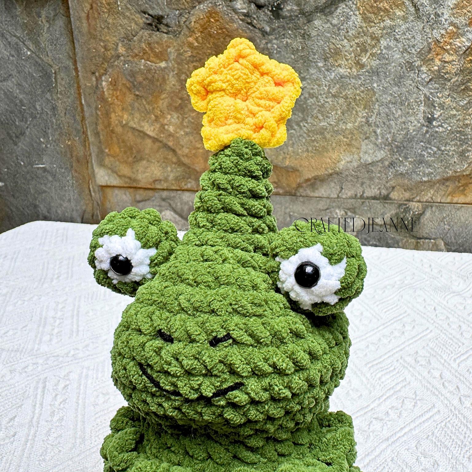 Frog Christmas Tree Amigurumi