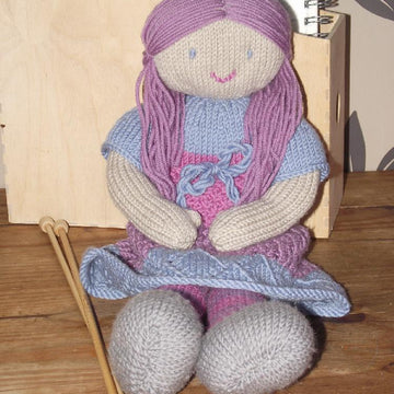 Lizzie Ragdoll
