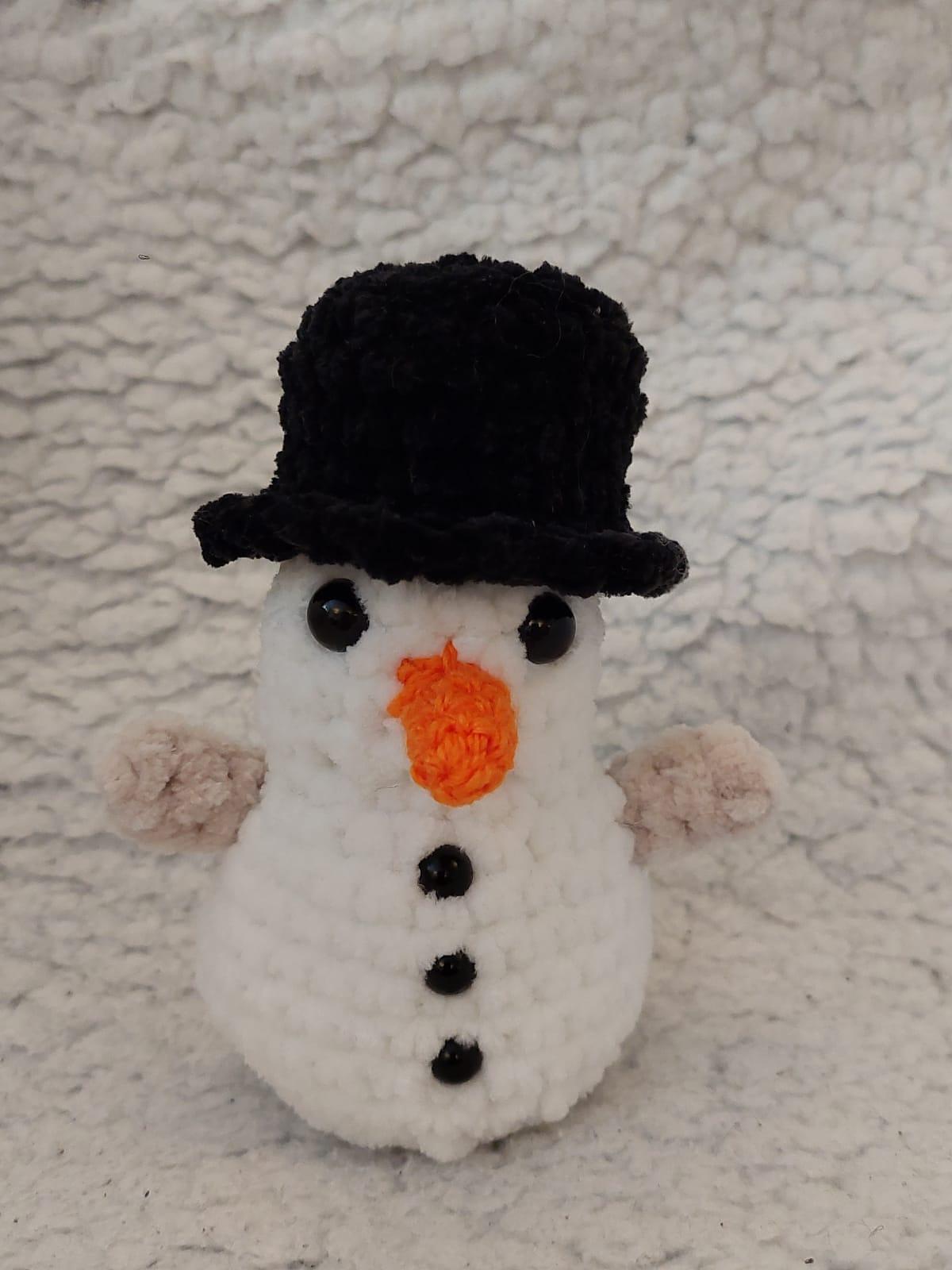 Fluffy Snowman