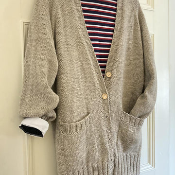 Cardigan THREE - Boyfriend