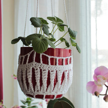 Twisted Plant Pot Cover