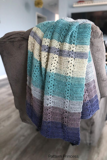 Double Crochet Puff Stitch Heart Blanket