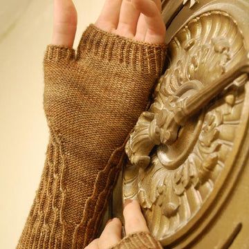 Metropolis mitts