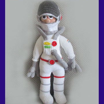 Astronaut "We are not alone "