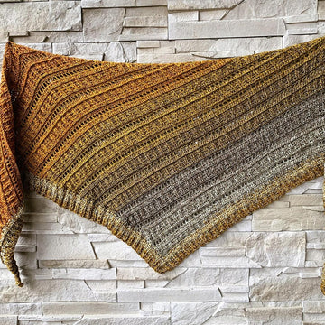 Flat Triangular Scarf "Ione"