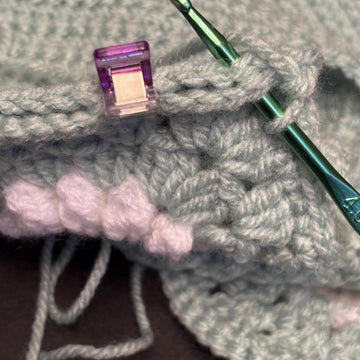Daisy Granny Square Teacosy