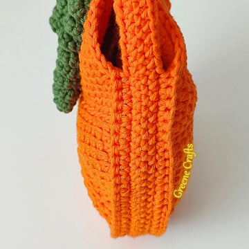 Pumpkin-Shaped Purse / Kürbisförmige Tasche