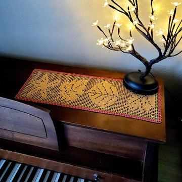 Fall Leaves Table Runner