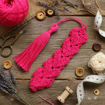 Crochet Heart Bookmark Pdf + Video Tutorials