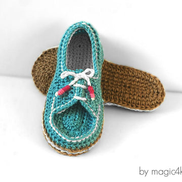 Sneakers with rope soles