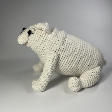 Lifelike English Bulldog